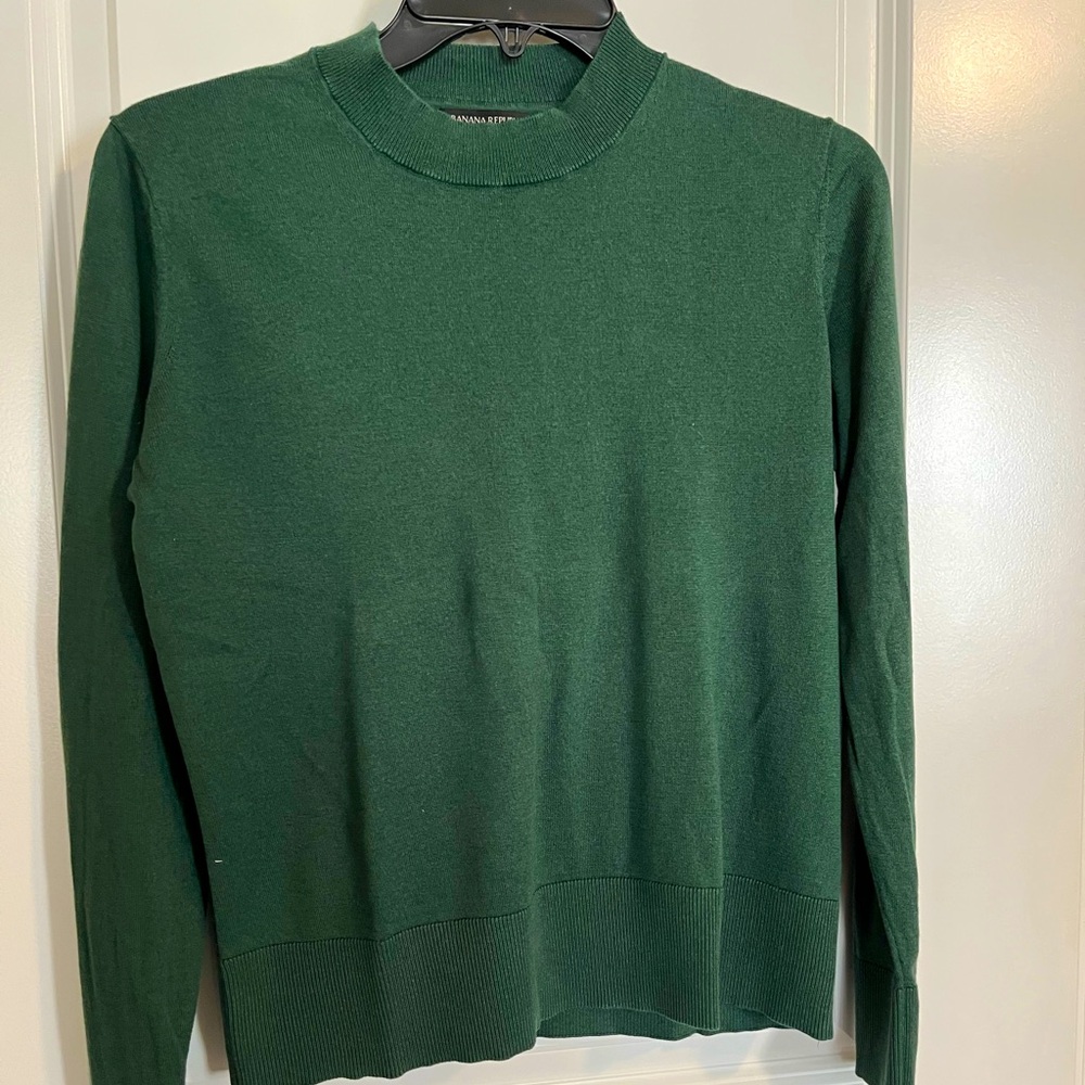 Banana Republic Silk Cashmere Sweater, Hunter Green, Small